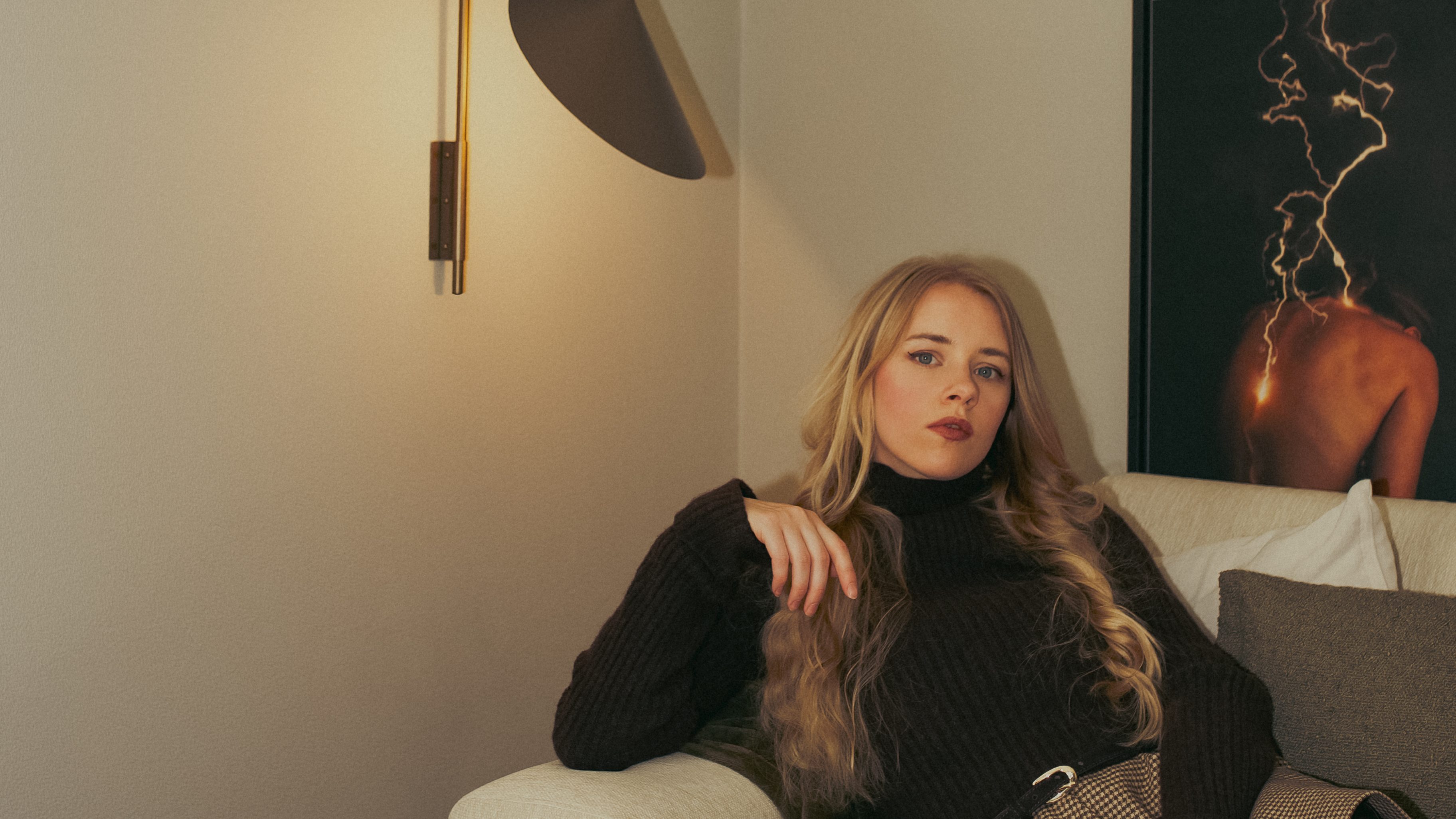 Portret van fotograaf Mirthe van den Berg